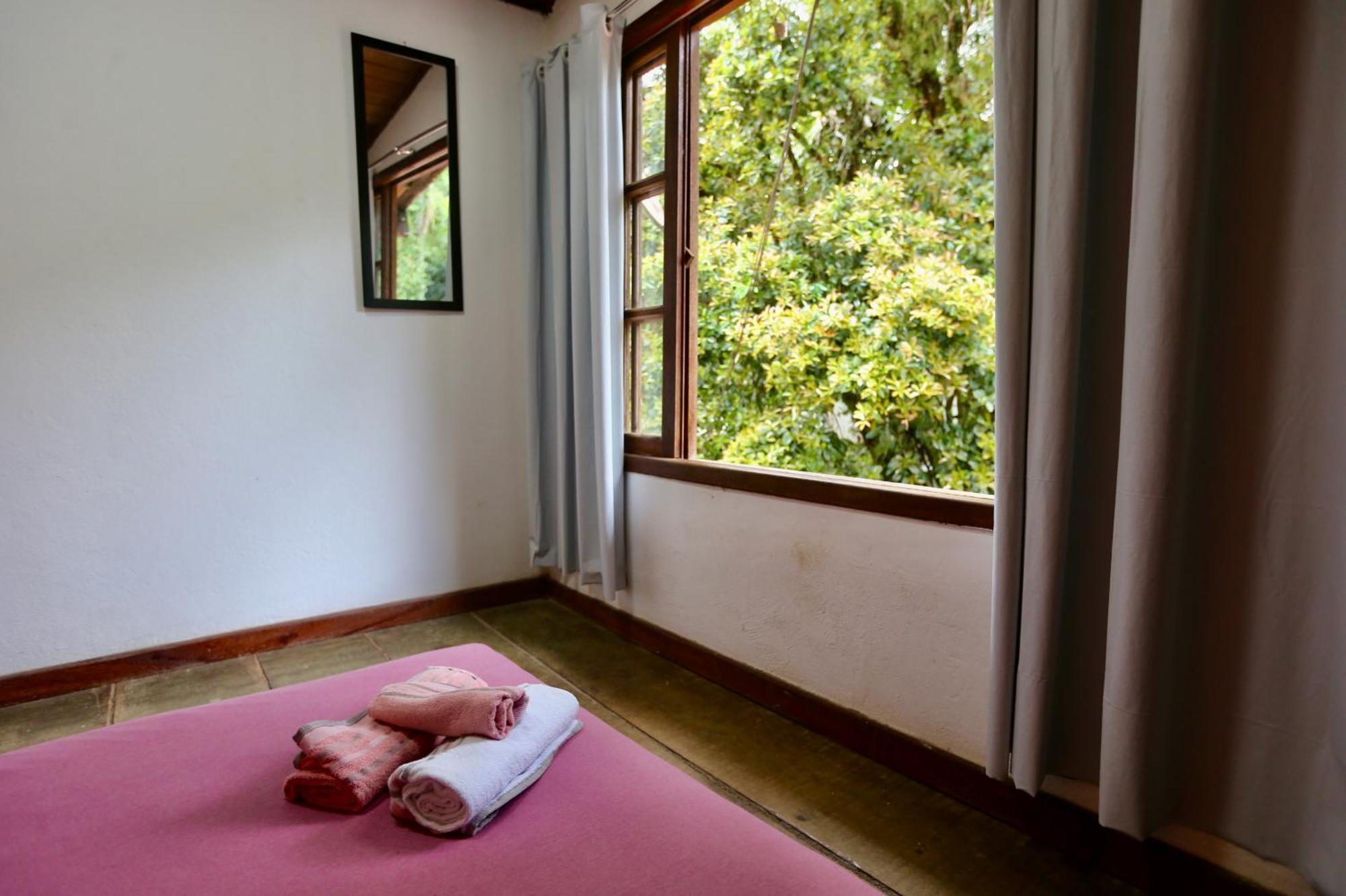 Casa Matatiso - Quartos Em Casa Compartilhada Na Ilha Grande Eksteriør billede