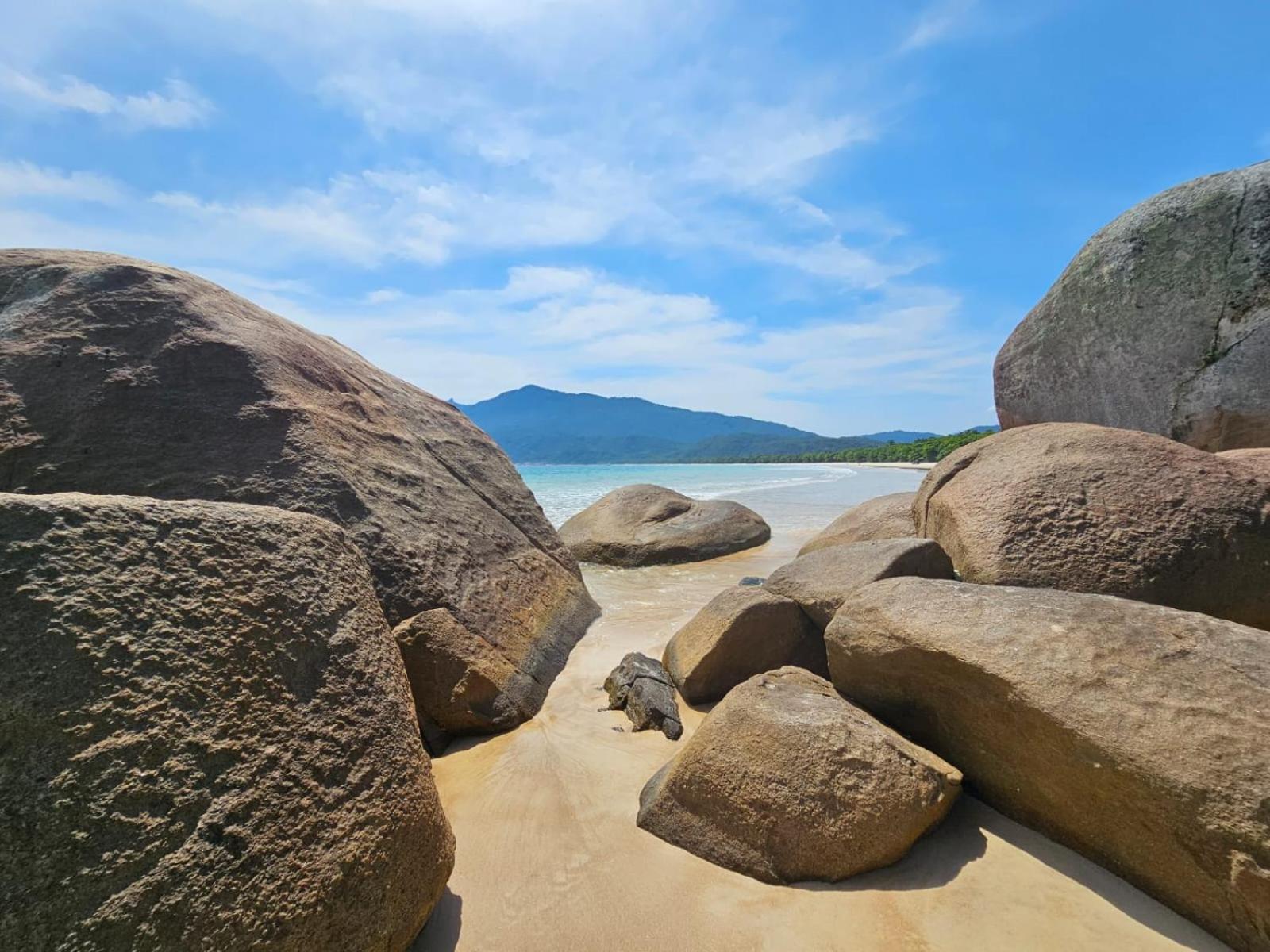 Casa Matatiso - Quartos Em Casa Compartilhada Na Ilha Grande Eksteriør billede