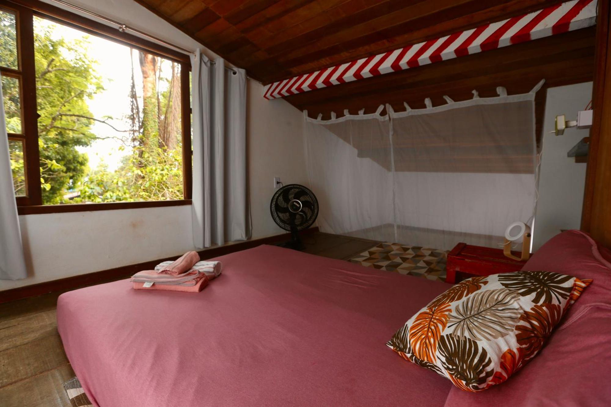 Casa Matatiso - Quartos Em Casa Compartilhada Na Ilha Grande Eksteriør billede